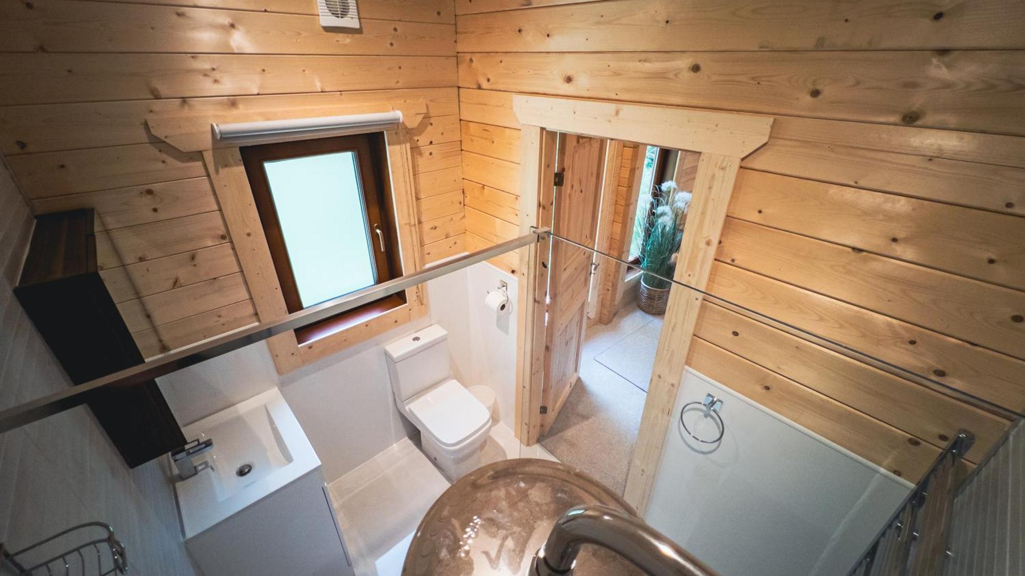 Sundance Lodge, Fantastic New Cabin With Hot Tub - Sleeps 6 - Largest In Felmoor Park Morpeth Kamer foto
